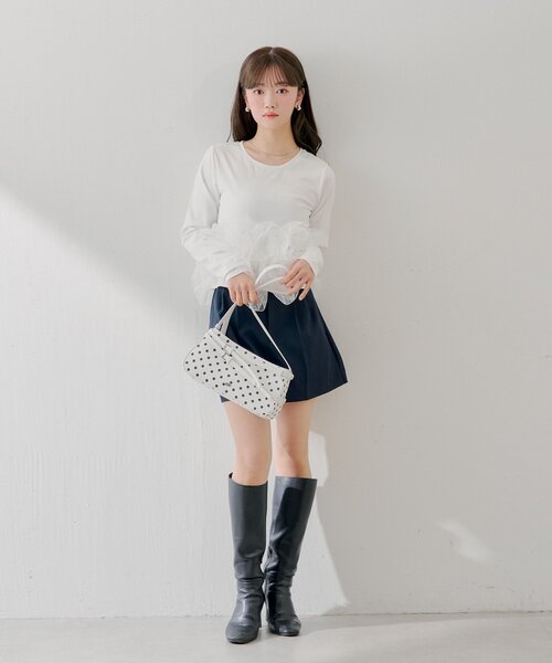 【SALON by Chico】チュールデザインドッキングペプラムロンT SALON by Chico】チュールデザインドッキングペプラムロンT（Tシャツ
