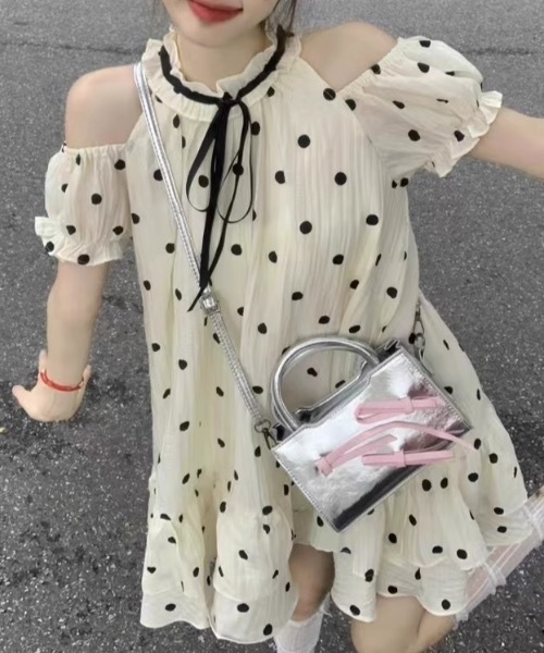 ワンピース 夏 半袖 肩スリットドット柄フリルミニワンピース 