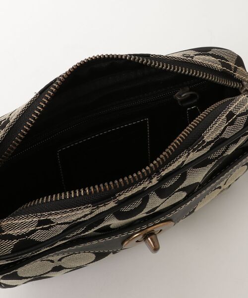 COACHシグネチャーショルダーバッグ COACH（コーチ） シグネチャー ショルダーバッグ - グレー レディース