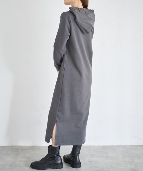新品 トッコ フラワー レース 裏起毛 パーカー ワンピース ● tocco closet ワンピース 「ZOZO限定」立体フラワーレース付き裏