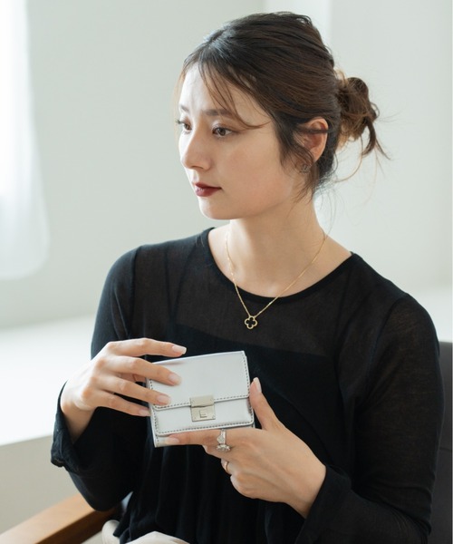 RENAME（リネーム） 財布 フラップ シルバーバックル 3フォールド