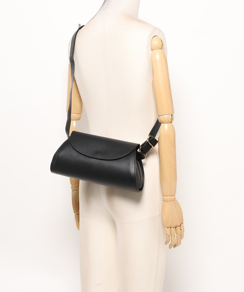 AULENTTI（オウレンティ） ショルダーバッグ バッグ 「AULENTTI