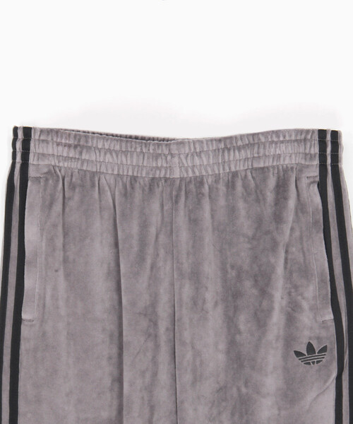 adidas（アディダス） パンツ VELOUR SST PANT/アディカラーSST ベロア