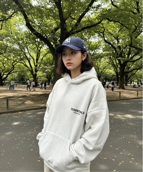 FOG ESSENTIALS（エフオージーエッセンシャルズ） パーカー