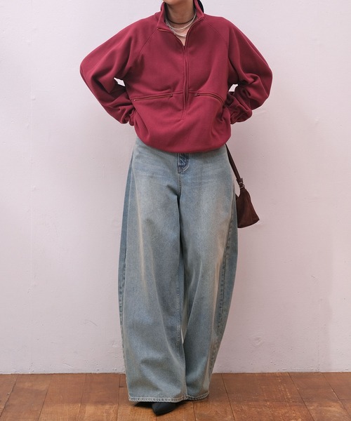 AKTE（アクテ） ボリュームフリースジップアッププルオーバー