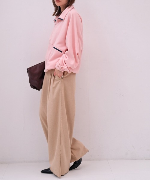 AKTE エクストラボリュームフリースプルオーバー AKTE（アクテ）の「エクストラボリュームフリースプルオーバー（その他