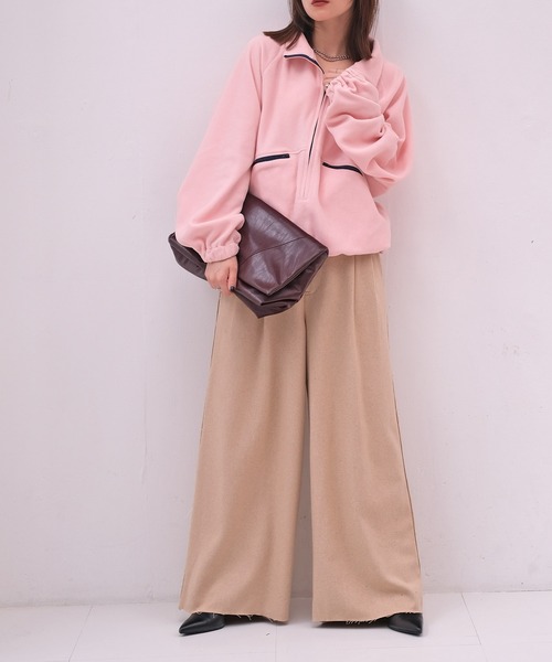 AKTE（アクテ） ボリュームフリースジップアッププルオーバー