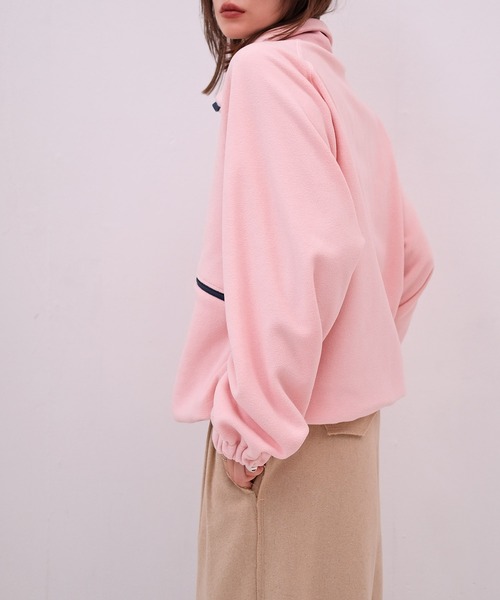 AKTE（アクテ） ボリュームフリースジップアッププルオーバー