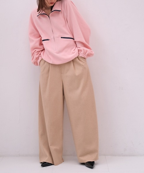 AKTE（アクテ） ボリュームフリースジップアッププルオーバー