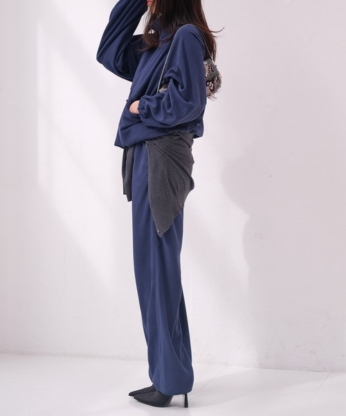 AKTE エクストラボリュームフリースプルオーバー AKTE（アクテ）の「エクストラボリュームフリースプルオーバー（その他