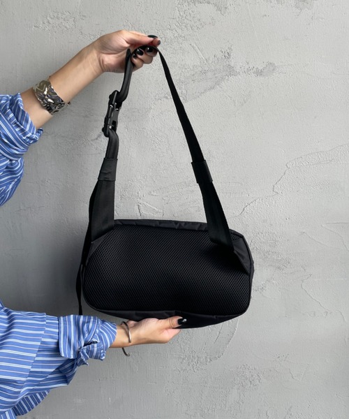 FRED PERRY（フレッドペリー） ウエストポーチ ウエストバッグ 「WEB