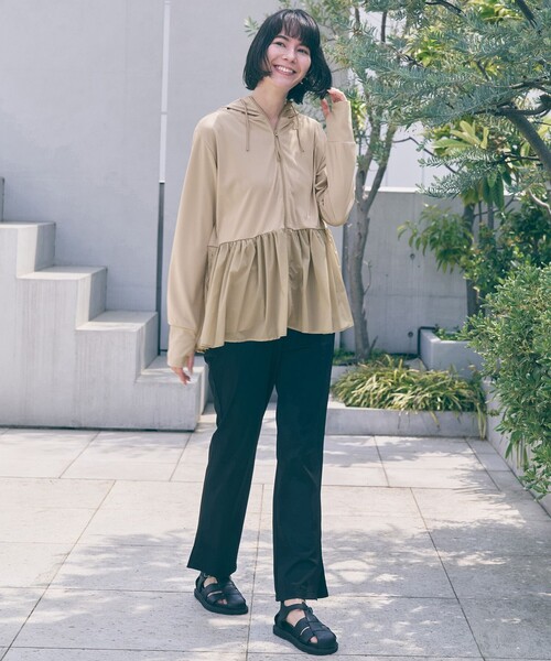 ラッシュガード 「VERY掲載」ラッシュガード ペプラムフーディ レディースの画像