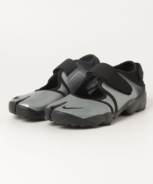 NIKE（ナイキ） ローカットスニーカー 27.0cm シルバー レディース