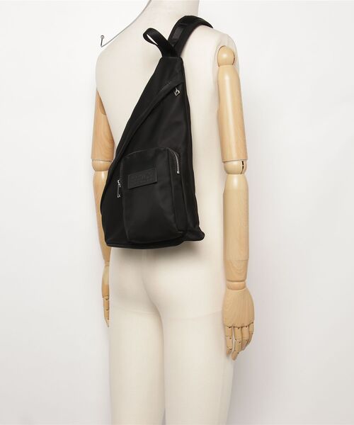MM6 ショルダーバッグ MAISON MARGIELA / エムエムシックス メゾン