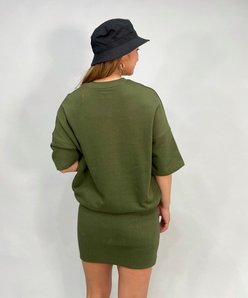 ワンピース Rvca ルーカ ルーズシルエット ワンポイントロゴスウェットワンピース 043 305 Zozotown Yahoo 店 通販 Yahoo ショッピング