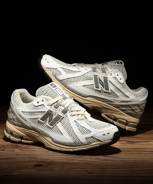美品ニューバランスM1906RPホワイトグレー26cm New Balance『1906R “White/Grey”』が国内10月15日に発売予定