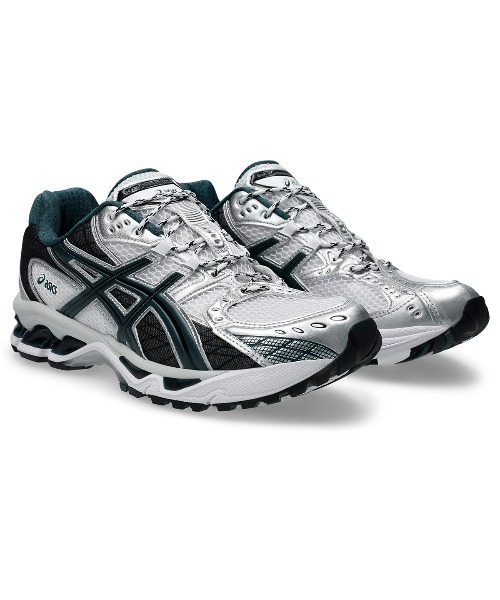 ASICS メンズスニーカー（色：シルバー系）｜シューズ