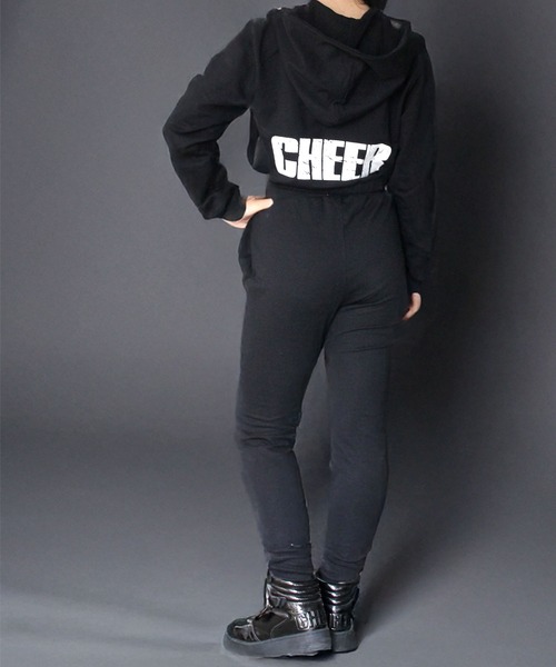 CHEER（チアー） パーカー 裾絞りデザインショート丈ジップアップ 