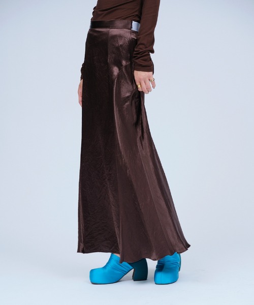 THINGS THAT MATTER（シングス ザット マター） スカート BACK SLIT