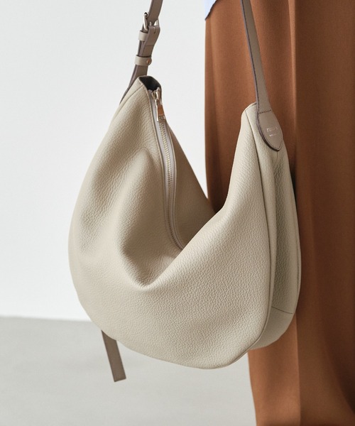 美品russetショルダーバッグ russet ショルダーバッグ バッグ シボレザーショルダーバッグM