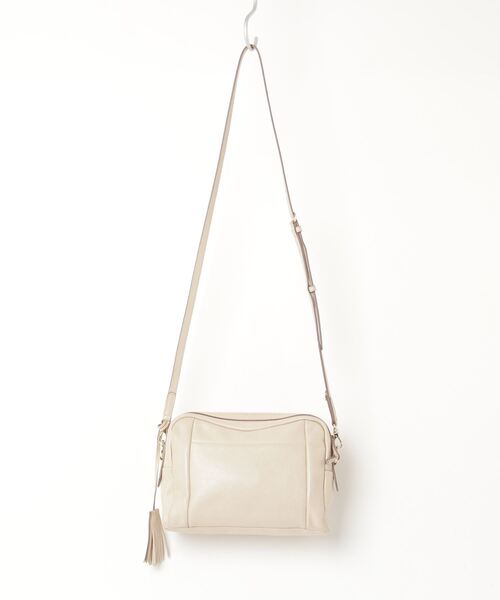 新品未使用 タグ付き SAZABY バッグ ショルダー エートートベージュレザー SAZABY（サザビー） ショルダーバッグ - ベージュ レディース