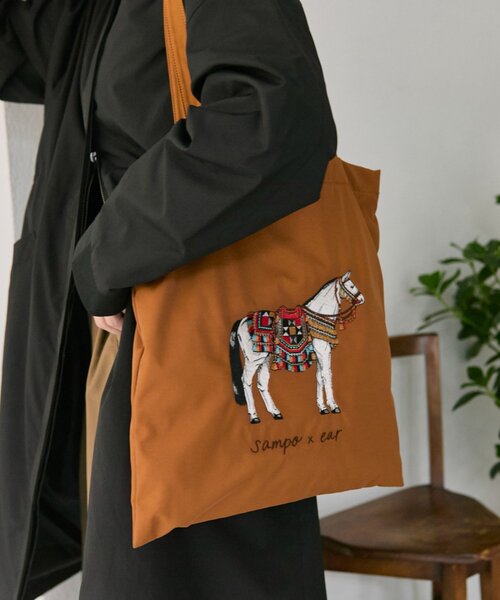 ear PAPILLONNER（イア パピヨネ） トートバッグ sampo×earホースサブ
