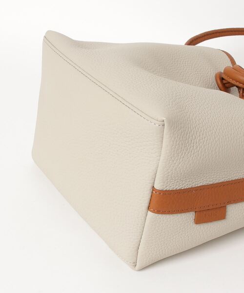 VASIC（ヴァジック） ハンドバッグ - ベージュ レディース : ZOZOTOWN