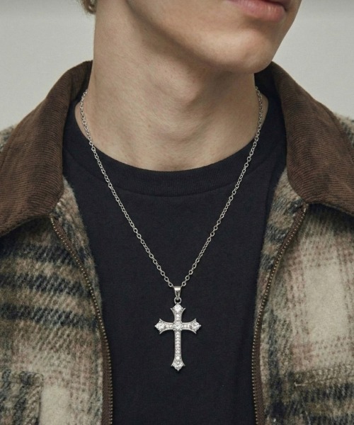 MONOCHROME ネックレス ロイヤルジルコニアパヴェクロスネックレス