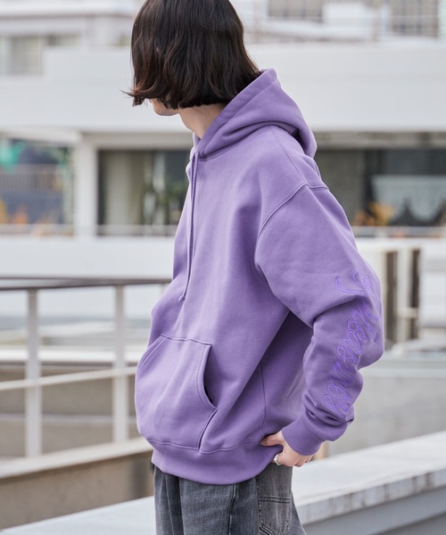 PLEASURES（プレジャーズ） パーカー SCRAWL HOODIE ヘビーウェイト