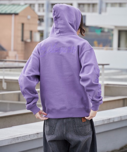 PLEASURES（プレジャーズ） パーカー SCRAWL HOODIE ヘビーウェイト