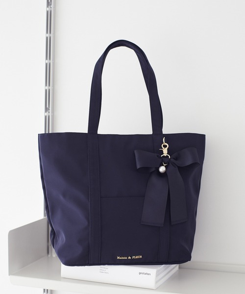 そ*う様 ジョリーフルール　トートバッグ&ミニミニバッグチャーム&フラットポーチ Maison de FLEUR（メゾンドフルール） トートバッグ リボンチャーム