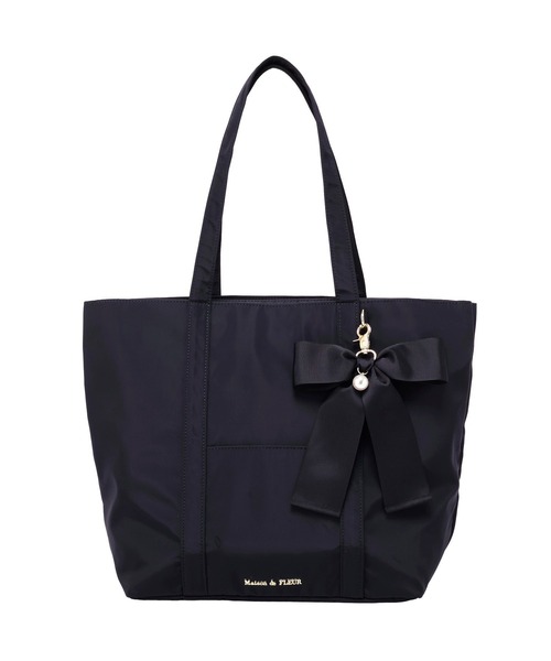 Maison de FLEUR（メゾンドフルール） トートバッグ リボンチャーム