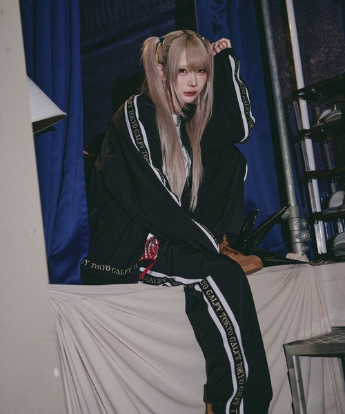 GALFY（ガルフィー） セットアップ 成金SET UP/ロゴライン ナイロン