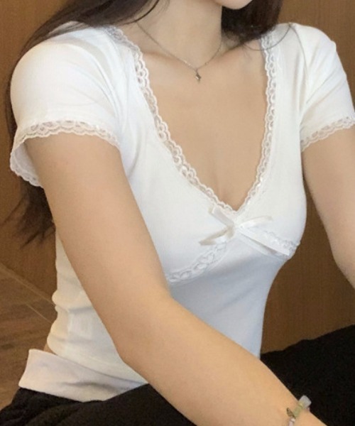 tシャツ 半袖 レース使い胸クロスデザインフロントリボン付き半袖