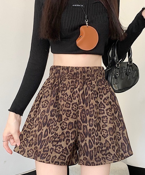 送料関税込[: CHOCOOLATE]ヒョウ柄ショートパン★日本未入荷★ quintetto_11-2190928