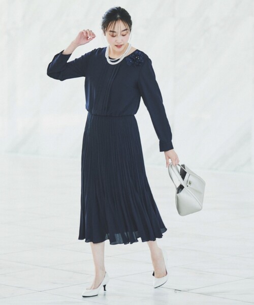 新品　UNTITLED　アンタイトル 定価¥35200 プリーツワンピース　M UNTITLED（アンタイトル） ワンピース 「通勤」ジョーゼット プリーツ