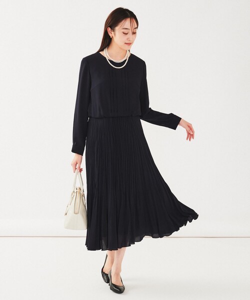 アンタイトル　美品　大きいサイズ　ジョーゼットプリーツ　ワンピース　オケージョン UNTITLED（アンタイトル） ワンピース 「通勤」ジョーゼット プリーツ