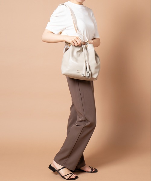 YOUNG&OLSEN 別注SMOOTH LEATHER ブラウン FRAMeWORK ハンドバッグ 「追加」YOUNG＆OLSEN 別注SMOOTH