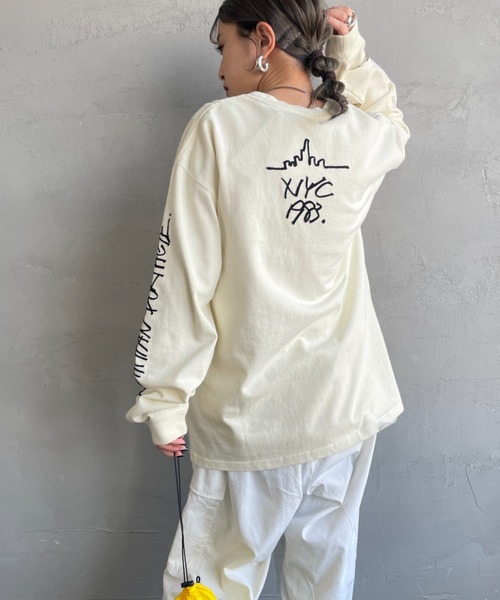 tシャツ 「MANHATTAN PORTAGE/マンハッタンポーテージ」 別注 ピグメント染め 手書き風バックロゴ刺繍ロンT レディース メンズ Manhattan Portage tシャツ 「MANHATTAN PORTAGE/マンハッタン