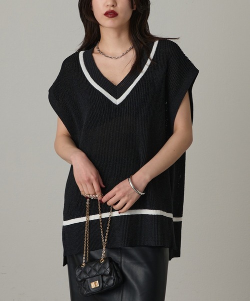 「LOUNGEDRESS」 Vネックニット FREE オフホワイト レディース Loungedress 「LOUNGEDRESS」 Vネックニット FREE ホワイト