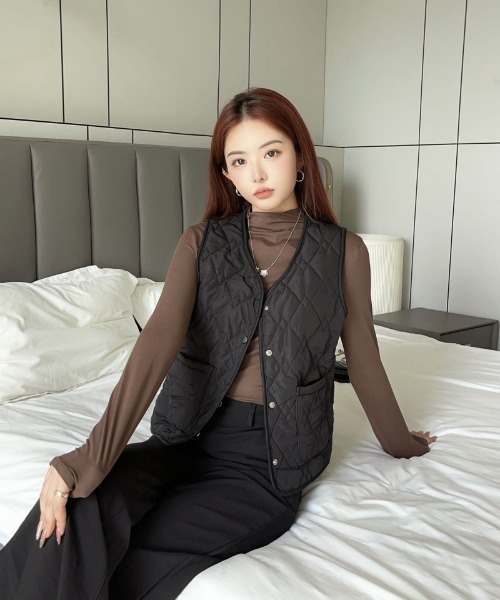 黒 キルティング ダウンベスト ノースリーブ ダウンベスト ベスト ノーカラーキルティング レディース : ZOZOTOWN