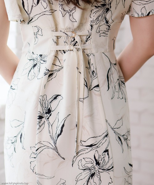 「LIPSERVICE」 半袖ワンピース M ベージュ レディース_画像8