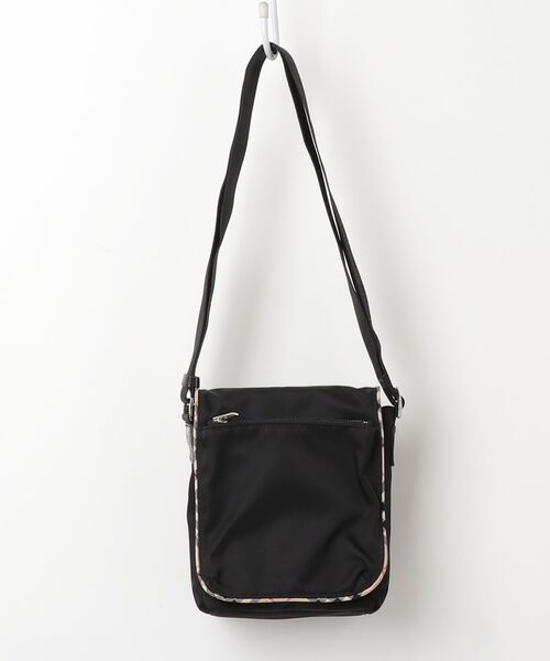 BURBERRY BLUE LABEL（バーバリーブルーレーベル） ショルダーバッグ