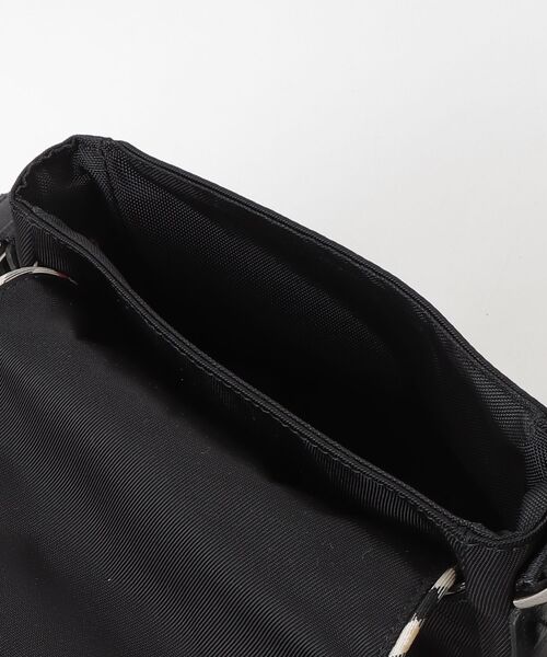 BURBERRY BLUE LABEL（バーバリーブルーレーベル） ショルダーバッグ