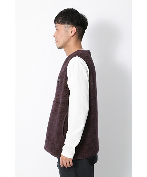 スノーピーク　ウールフリースベスト　チャコール Snow Peak（スノーピーク）の「Wool Fleece Vest（ベスト）」 - WEAR