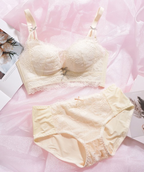 新品！Gまでキューティーエアリーレースフリルリボンブラジャーショーツセット Lace Ladies（レースレディース） ブラジャー ショーツセット ダブル