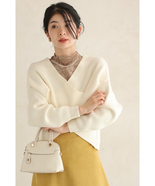cawaii SからM対応  黒 優雅な金糸模様の伸びやかラメカットソートップス cawaii tシャツ 艶めくバラ柄シアーカットソートップス