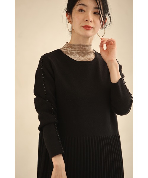 cawaii SからM対応  黒 優雅な金糸模様の伸びやかラメカットソートップス cawaii tシャツ 艶めくバラ柄シアーカットソートップス
