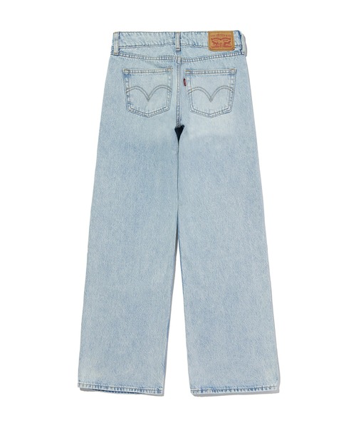 大人のデニムコーデに♪【Levi's】Superlow ルーズジーンズ SUPERLOW ルーズ ジーンズ ライトインディゴ – リーバイス®公式