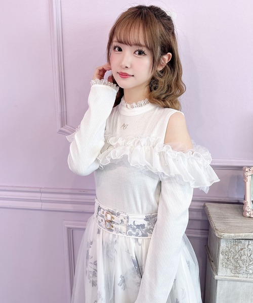 クチュールバイロジータ tシャツ 刺繍肩開きラッフルトップス